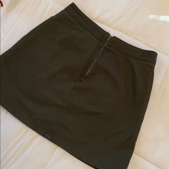 Dark green high-waisted mini skirt - Picture 5 of 5